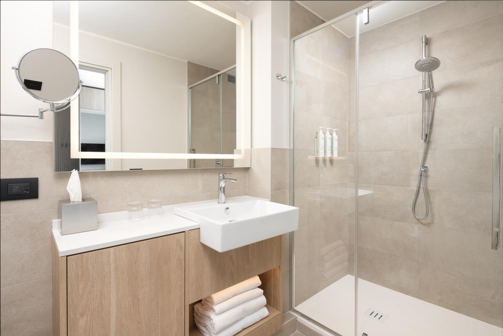 Courtyard By Marriott Milano Linate — Foto 1